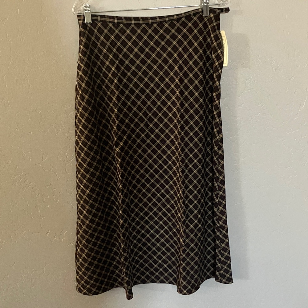 Chic Tan Plaid Midi Skirt